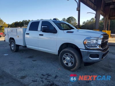 Czwarte zdjęcie samochodu z boku: 2024 RAM 2500 TRADESMAN VIN:3C6UR5HL1RG193357 - miniatura