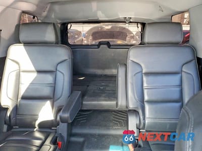 Zdjęcie 10 z 13 samochodu: 2018 GMC YUKON DENALI VIN:1GKS1CKJ2JR267428 - miniatura