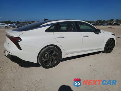 Trzecie zdjęcie samochodu z tyłu: 2025 KIA K5 GT-LINE VIN:KNAG64J75S5312477 - miniatura