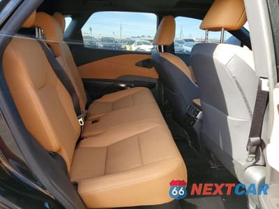 Zdjęcie 11 z 14 samochodu: 2023 LEXUS RX 350 PREMIUM VIN:JTJCHMAA2P2002624 - miniatura