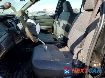 Zdjęcie 7 z 12 samochodu: 2008 FORD CROWN VICTORIA POLICE INTERCEPTOR VIN:2FAFP71V38X168694 - miniatura