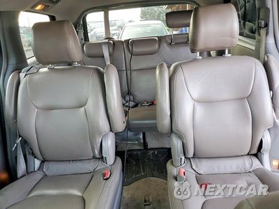 Zdjęcie 10 z 13 samochodu: 2010 TOYOTA SIENNA VIN:5TDJK4CC4AS029186 - miniatura