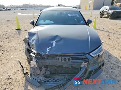 Piąte zdjęcie samochodu w środku: 2020 AUDI A3 S-LINE PREMIUM VIN:WAUBEGFF7LA098180 - miniatura