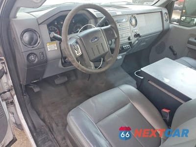 Zdjęcie 8 z 14 samochodu: 2013 FORD F350 SUPER DUTY UTILITY / SERVICE TRUCK VIN:1FDRF3A62DEB92486 - miniatura