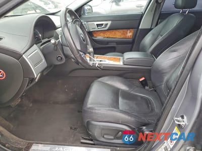 Zdjęcie 7 z 13 samochodu: 2015 JAGUAR XF 2.0T PREMIUM VIN:SAJWA0FS9FPU57424 - miniatura