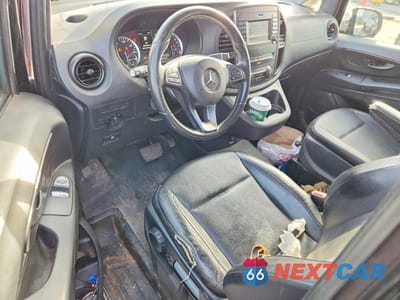 Zdjęcie 8 z 12 samochodu: 2018 MERCEDES-BENZ METRIS VIN:WD4PG2EE1J3396455 - miniatura