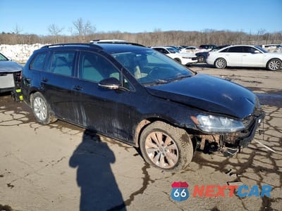Czwarte zdjęcie samochodu z boku: 2019 VOLKSWAGEN GOLF SPORTWAGEN S VIN:3VW217AU3KM513207 - miniatura