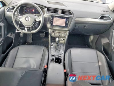 Zdjęcie 8 z 12 samochodu: 2020 VOLKSWAGEN TIGUAN SE VIN:3VV2B7AX5LM153905 - miniatura