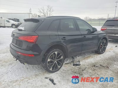 Trzecie zdjęcie samochodu z tyłu: 2024 AUDI SQ5 PRESTIGE VIN:WA1C4AFY7R2019757 - miniatura