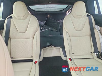 Zdjęcie 10 z 12 samochodu: 2022 TESLA MODEL X VIN:7SAXCBE60NF362243 - miniatura
