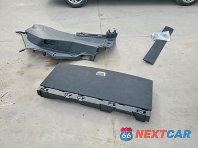 Zdjęcie 13 z 13 samochodu: 2023 CHEVROLET TAHOE K1500 HIGH COUNTRY VIN:1GNSKTKL0PR357302 - miniatura