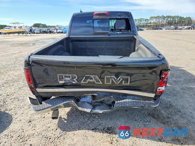 Zdjęcie 6 z 12 samochodu: 2015 RAM 1500 LONGHORN VIN:1C6RR7PT7FS723290 - miniatura