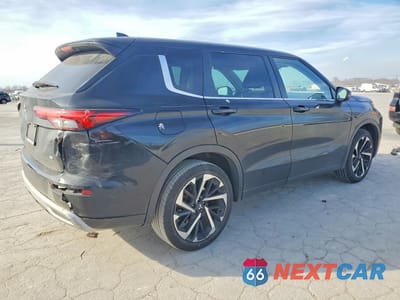 Trzecie zdjęcie samochodu z tyłu: 2022 MITSUBISHI OUTLANDER SE VIN:JA4J3UA83NZ084772 - miniatura