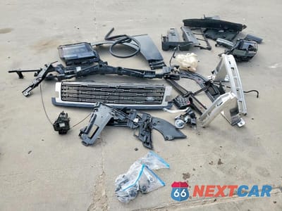 Zdjęcie 13 z 13 samochodu: 2025 LAND ROVER RANGE ROVER SE VIN:SALKP9FU4SA276805 - miniatura