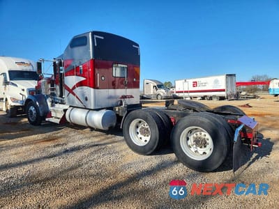 Trzecie zdjęcie samochodu z tyłu: 2000 KENWORTH W900 SEMI TRUCK VIN:1XKWDB9X5YR838207 - miniatura