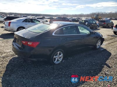 Trzecie zdjęcie samochodu z tyłu: 2018 CHEVROLET MALIBU LS VIN:1G1ZB5ST7JF210611 - miniatura