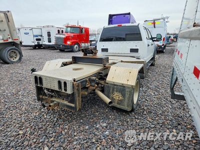 Trzecie zdjęcie samochodu z tyłu: 2020 FORD F550 XL CHASSIS 6.7L V8 TDSL VIN:1FD0W5GT6LEE50945 - miniatura