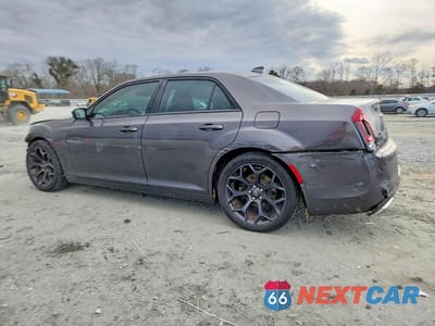 Drugie zdjęcie samochodu z przodu: 2019 CHRYSLER 300 TOURING VIN:2C3CCAAG6KH555995 - miniatura