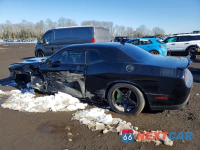 Drugie zdjęcie samochodu z przodu: 2015 DODGE CHALLENGER SXT VIN:2C3CDZAT0FH912943 - miniatura