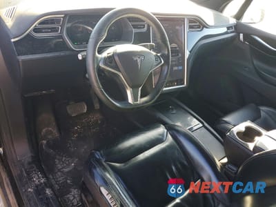 Zdjęcie 8 z 12 samochodu: 2016 TESLA MODEL X VIN:5YJXCAE27GF016861 - miniatura