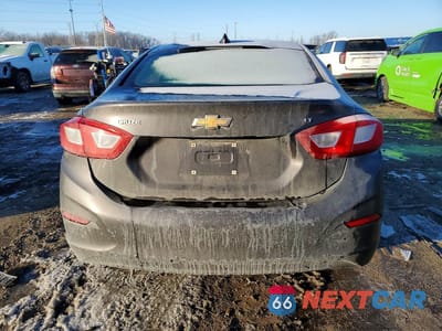 Zdjęcie 6 z 12 samochodu: 2017 CHEVROLET CRUZE LT VIN:1G1BE5SM0H7202257 - miniatura