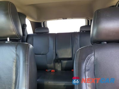 Zdjęcie 10 z 12 samochodu: 2008 PONTIAC TORRENT GXP VIN:2CKDL537386056637 - miniatura