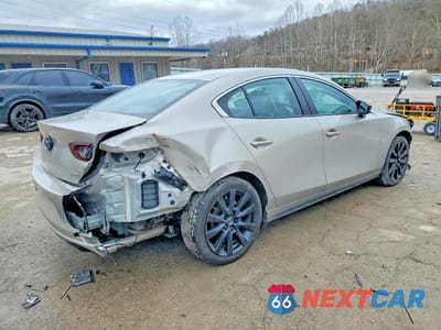 Trzecie zdjęcie samochodu z tyłu: 2024 MAZDA 3 SELECT SPORT VIN:3MZBPABM9RM431714 - miniatura