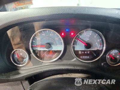 Zdjęcie 9 z 14 samochodu: 2014 JEEP WRANGLER UNLIMITED SAHARA VIN:1C4BJWEG5EL170603 - miniatura