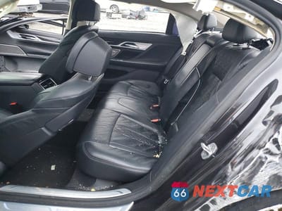 Zdjęcie 10 z 12 samochodu: 2021 BMW 740 I VIN:WBA7T2C07MCE44073 - miniatura