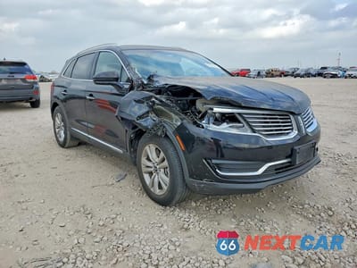 Czwarte zdjęcie samochodu z boku: 2016 LINCOLN MKX PREMIERE VIN:2LMTJ6JR9GBL77249 - miniatura