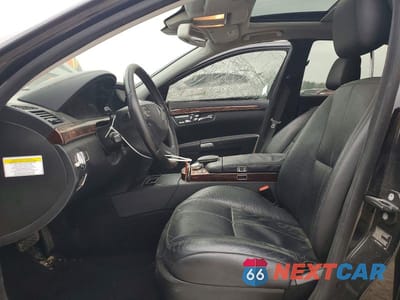 Zdjęcie 7 z 13 samochodu: 2008 MERCEDES-BENZ S 550 VIN:WDDNG71X88A222674 - miniatura