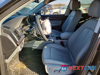 Zdjęcie 7 z 14 samochodu: 2022 AUDI Q5 PREMIUM 45 VIN:WA1GAAFY1N2104100 - miniatura