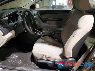 Zdjęcie 7 z 12 samochodu: 2011 KIA FORTE KOUP EX VIN:KNAFU6A25B5385446 - miniatura
