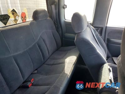 Zdjęcie 10 z 12 samochodu: 2000 CHEVROLET SILVERADO K1500 VIN:1GCEK19T2YZ234991 - miniatura