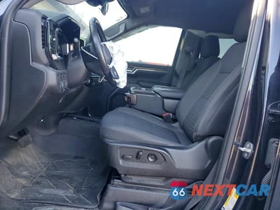 Zdjęcie 7 z 12 samochodu: 2022 CHEVROLET SILVERADO K1500 RST VIN:1GCUDEED2NZ547093 - miniatura
