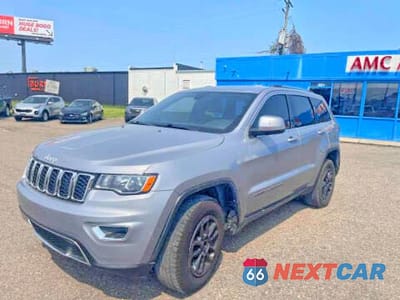 Drugie zdjęcie samochodu z przodu: 2020 JEEP GRAND CHEROKEE LAREDO VIN:1C4RJFAG3LC180905 - miniatura