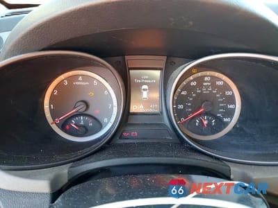 Zdjęcie 9 z 12 samochodu: 2016 HYUNDAI SANTA FE SPORT VIN:5XYZT3LB1GG350254 - miniatura