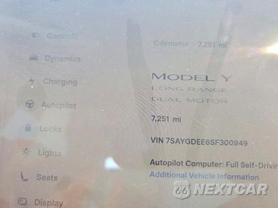 Zdjęcie 9 z 13 samochodu: 2025 TESLA MODEL Y VIN:7SAYGDEE6SF300949 - miniatura