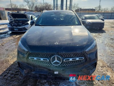 Piąte zdjęcie samochodu w środku: 2025 MERCEDES-BENZ GLA 250 4MATIC VIN:W1N4N4HB5SJ653882 - miniatura
