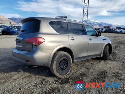 Trzecie zdjęcie samochodu z tyłu: 2016 INFINITI QX80 BASE VIN:JN8AZ2NE5G9123944 - miniatura