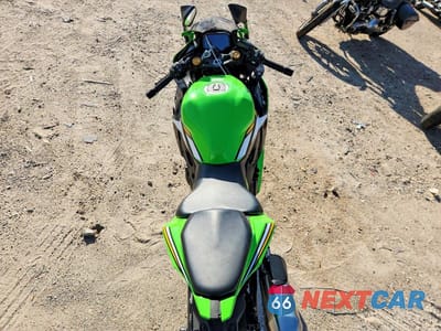 Zdjęcie 6 z 9 samochodu: 2025 KAWASAKI ZX400 S VIN:ML5ZXCS16SDA42353 - miniatura