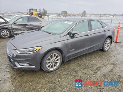 2017 FORD FUSION SE PHEV 3FA6P0PU5HR330166 - główne zdjęcie licytacji z USA - miniatura