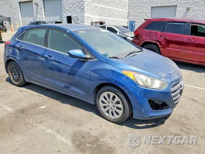 Czwarte zdjęcie samochodu z boku: 2016 HYUNDAI ELANTRA GT VIN:KMHD35LH6GU264409 - miniatura