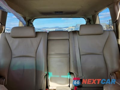 Zdjęcie 10 z 13 samochodu: 2004 TOYOTA HIGHLANDER VIN:JTEEP21A840062011 - miniatura