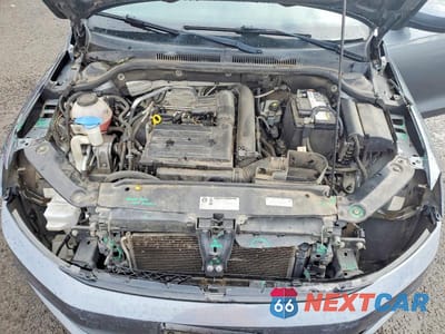 Zdjęcie 11 z 12 samochodu: 2018 VOLKSWAGEN JETTA S VIN:3VW2B7AJ2JM260558 - miniatura