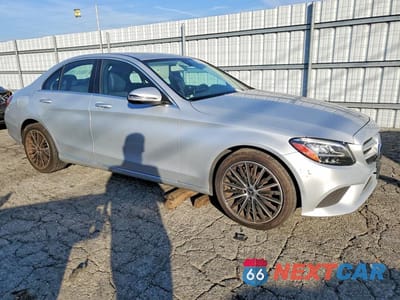 Czwarte zdjęcie samochodu z boku: 2020 MERCEDES-BENZ C 300 VIN:WDDWF8DB2LR556089 - miniatura
