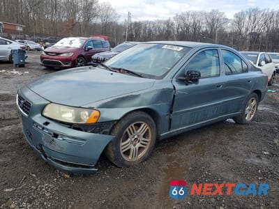 2005 VOLVO S60 2.5T YV1RS592752441245 - główne zdjęcie licytacji z USA - miniatura