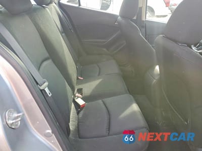 Zdjęcie 10 z 11 samochodu: 2015 MAZDA 3 SV VIN:JM1BM1T70F1269520 - miniatura