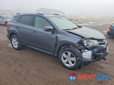 Czwarte zdjęcie samochodu z boku: 2013 TOYOTA RAV4 XLE VIN:JTMRFREV2DD003513 - miniatura