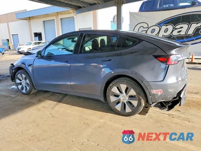 Drugie zdjęcie samochodu z przodu: 2023 TESLA MODEL Y VIN:7SAYGDEE0PF620291 - miniatura